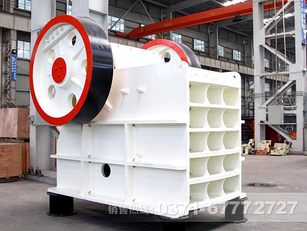 河南石頭粉碎機(jī)廠家多的好處？