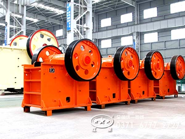 石灰石破碎機(jī)價格創(chuàng)臨界點，回饋顧客還是低價戰(zhàn)