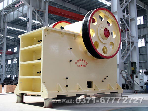 PE顎式破碎機(jī)多少錢(qián)一臺(tái)？