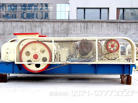 齒輥破碎機和對輥破碎機結(jié)構(gòu)、破碎方式等對比