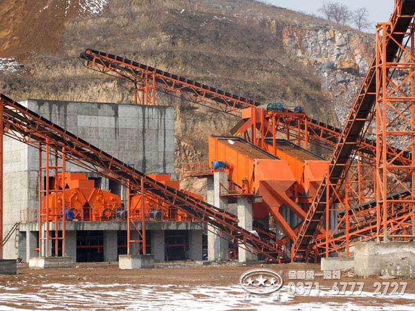 采石場破碎生產(chǎn)線上破碎機如何選型？