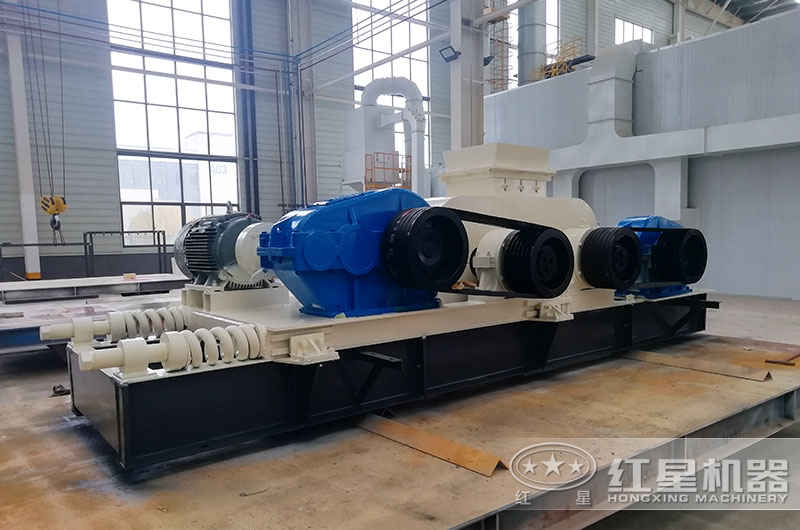 時產(chǎn)50噸對輥制砂機型號_多少錢一臺？