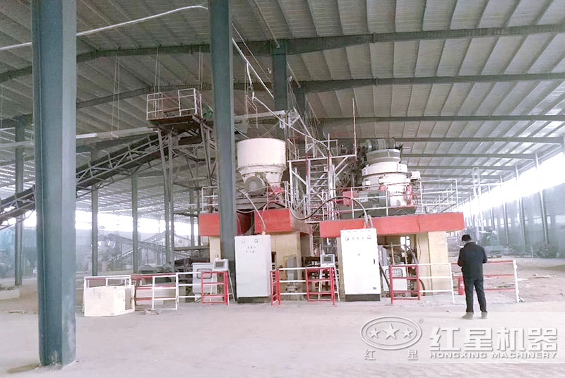 大型砂石廠選用2臺圓錐破組合生產(chǎn) 大型砂石廠選用2臺圓錐破組合生產(chǎn)