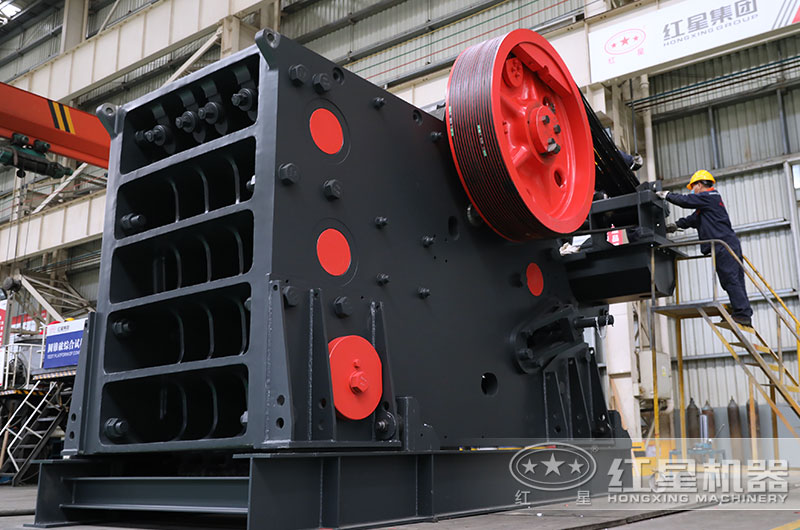 鄂破碎機(jī)900x1200時(shí)產(chǎn)多少噸？多少錢？