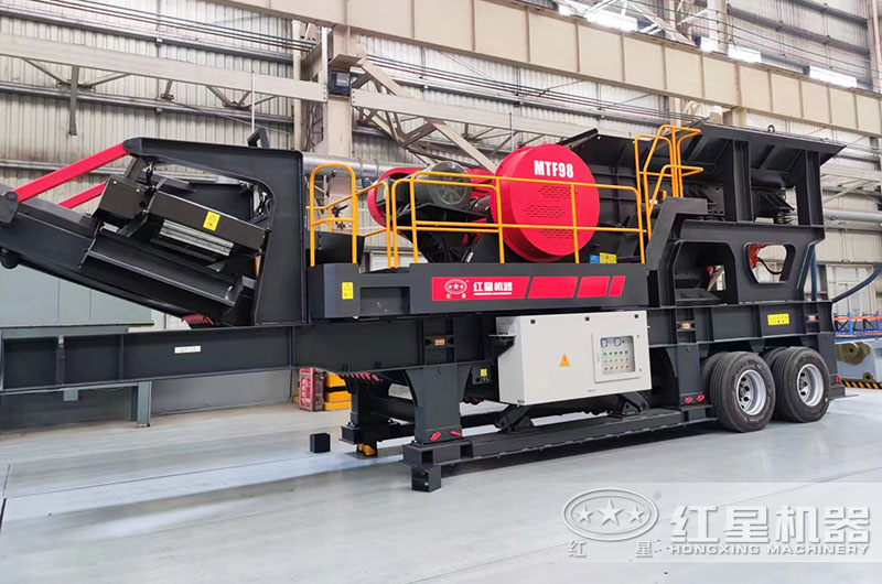 顎式移動(dòng)破碎站圖片 顎式移動(dòng)破碎站圖片