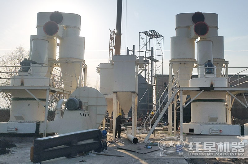 山東客戶超細磨粉機工作現(xiàn)場圖 山東客戶超細磨粉機工作現(xiàn)場圖