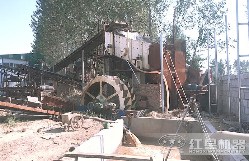 紅星機器大型洗砂機客戶現(xiàn)場