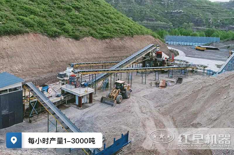 采石場破碎機(jī)每小時(shí)產(chǎn)量多少噸？設(shè)備有哪些？