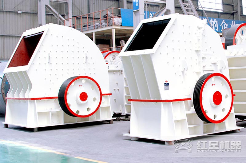 大型錘式破碎機(jī)設(shè)備 大型錘式破碎機(jī)設(shè)備