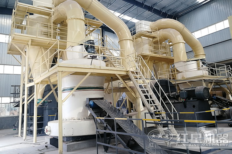 山西客戶高強(qiáng)磨粉機(jī)工作現(xiàn)場圖片 山西客戶高強(qiáng)磨粉機(jī)工作現(xiàn)場圖片