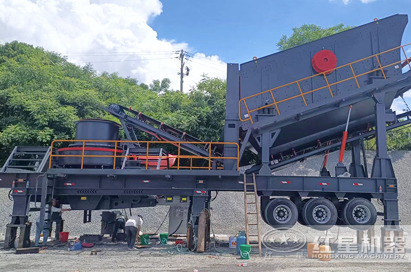 移動破碎制砂一體機一小時產(chǎn)量多少噸？要多少錢？