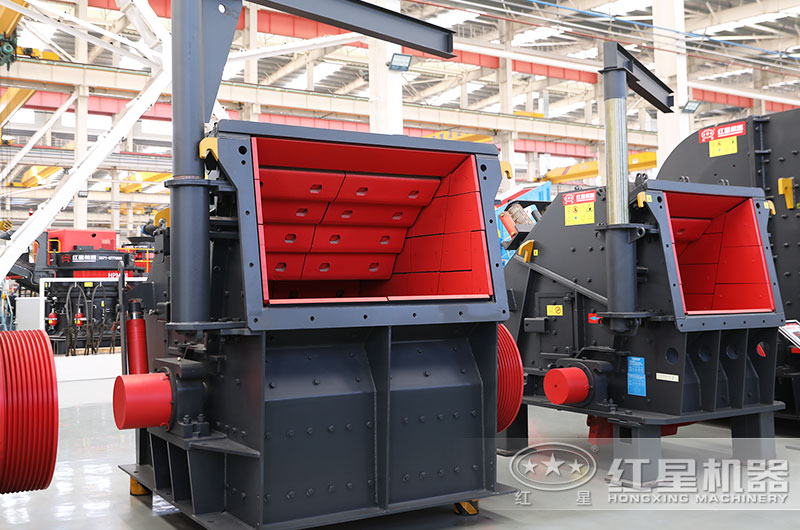 反擊式礦用破碎機(jī)圖片 反擊式礦用破碎機(jī)圖片