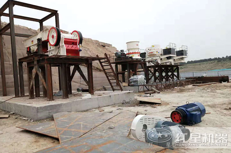 鄂破圓錐破組合生產(chǎn)時產(chǎn)量300噸 鄂破圓錐破組合生產(chǎn)時產(chǎn)量300噸