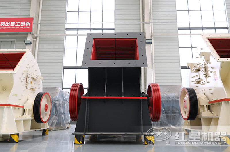 大口徑重錘破碎機(jī)價(jià)格是多少？（大石頭變成小石頭顆粒）