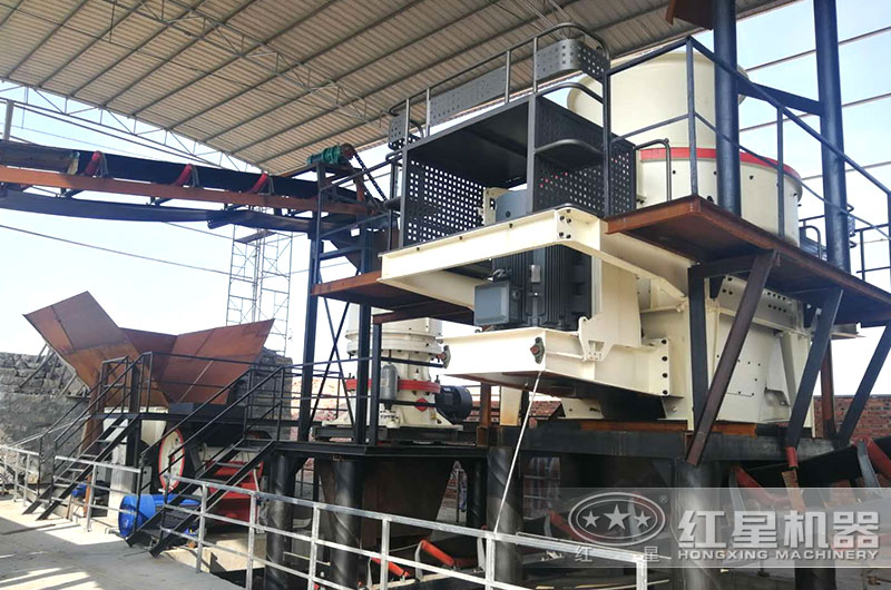 尾礦破碎現(xiàn)場實拍圖 尾礦破碎現(xiàn)場實拍圖