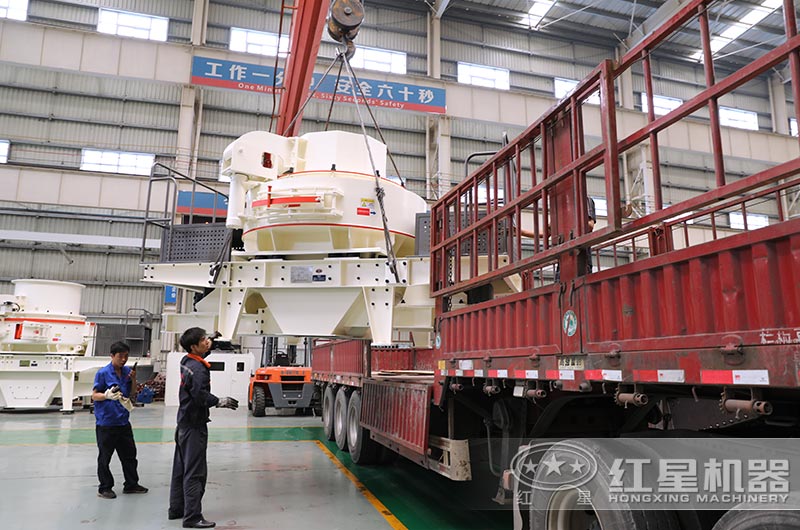 設(shè)備裝車(chē)準(zhǔn)備發(fā)貨 設(shè)備裝車(chē)準(zhǔn)備發(fā)貨