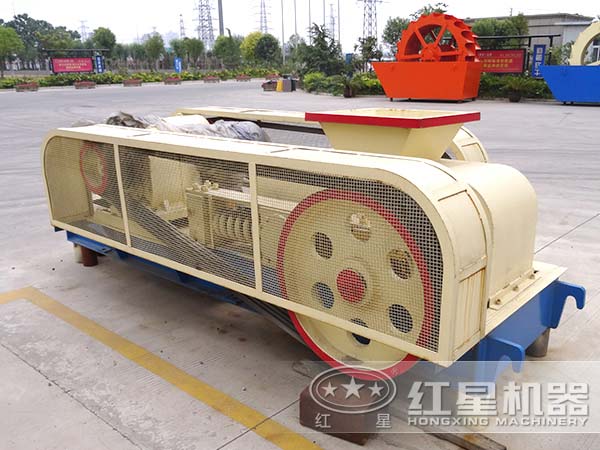 常用雙輥破碎機(jī)型號(hào)有哪些？大概價(jià)格是多少？