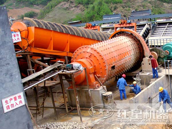 螺旋分級機(jī)工作現(xiàn)場示意圖