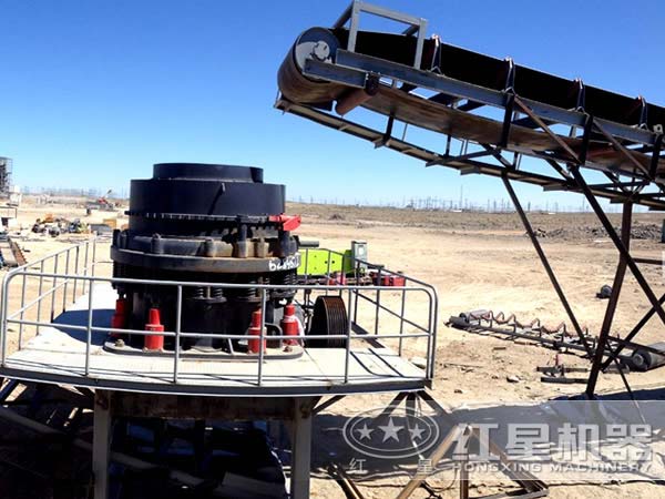 鐵礦石圓錐破碎機(jī)客戶現(xiàn)場(chǎng)