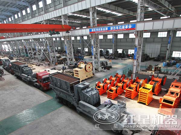 移動(dòng)式碎石機(jī)pk固定式碎石機(jī)，誰(shuí)更適用于采石場(chǎng)作業(yè)？