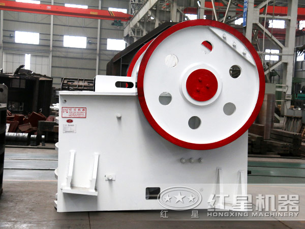 69破石機一臺多少錢？哪地區(qū)價格比較優(yōu)惠？