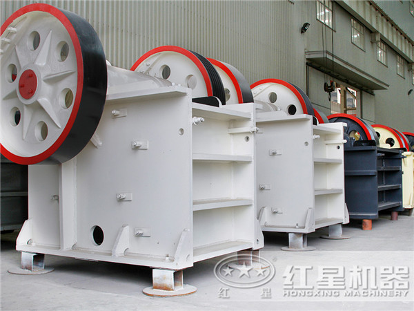 新一代日產(chǎn)萬(wàn)噸水泥熟料破碎機(jī)已上線，快來(lái)圍觀