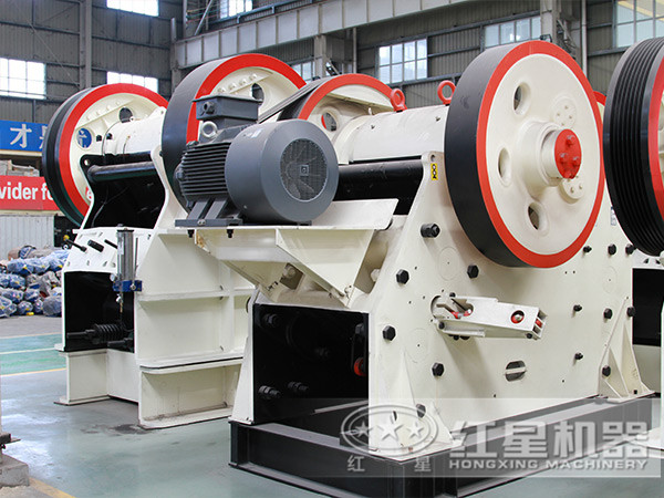購機(jī)指南：什么樣的石頭顎式碎石機(jī)才是高質(zhì)量的？