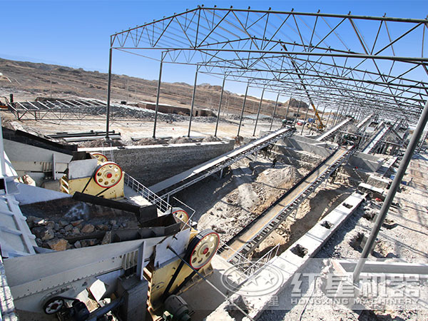 一套經(jīng)濟(jì)型時(shí)產(chǎn)300噸顎式碎石生產(chǎn)線設(shè)備配置方案，拿走不謝