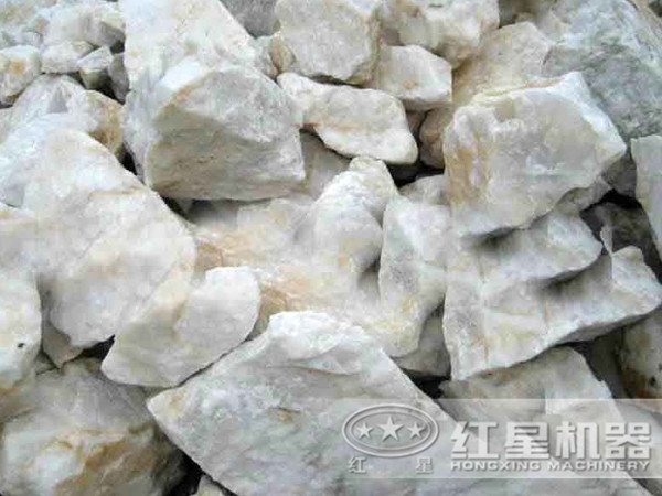 時(shí)產(chǎn)800噸的硅石破碎生產(chǎn)線需要哪些設(shè)備？需要投資多少錢？