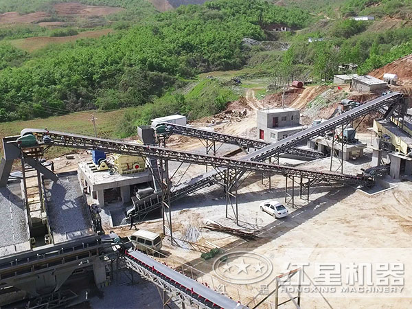 能把石塊破碎成石子的打石機(jī)多少錢(qián)？怎么配置？