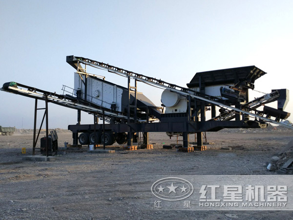 環(huán)保節(jié)能移動石頭破碎機湖北江漢破碎現場