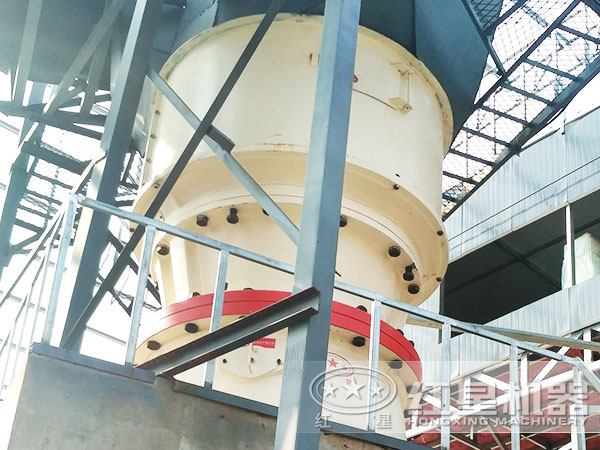 與圓錐破相較，再高硬度的石料也完敗