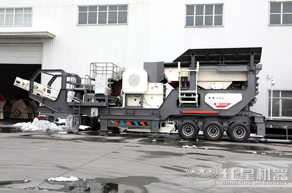 小型車式流動石子粉碎機，小巧輕便但不失專業(yè)