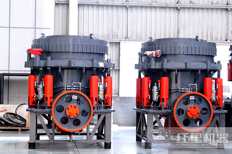 含鐵的石頭用什么破碎機(jī)粉碎比較好？