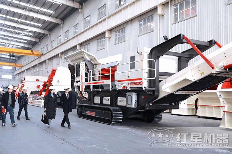 想找型號(hào)全、價(jià)格優(yōu)惠的履帶液壓巖石破碎機(jī)廠家，來(lái)這里！