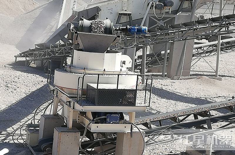 巖石粉碎制作機制砂可行嗎？一般小型的選擇哪些設(shè)備？