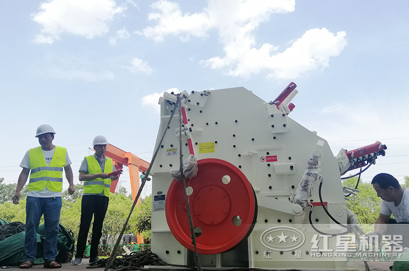 生產(chǎn)石子用什么設(shè)備好_全套石子設(shè)備價格多少錢？