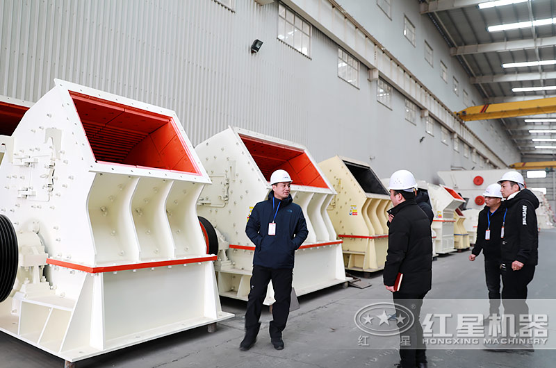 客戶(hù)來(lái)廠參觀小錘破