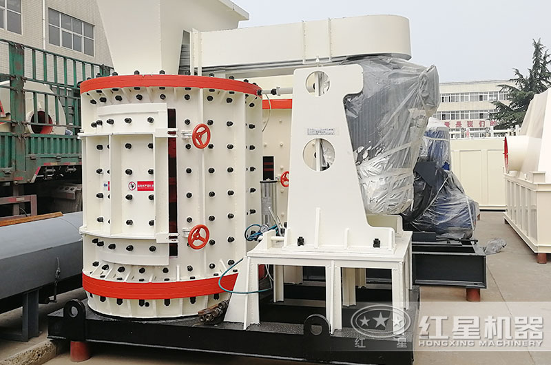 復(fù)合式破碎機(jī)