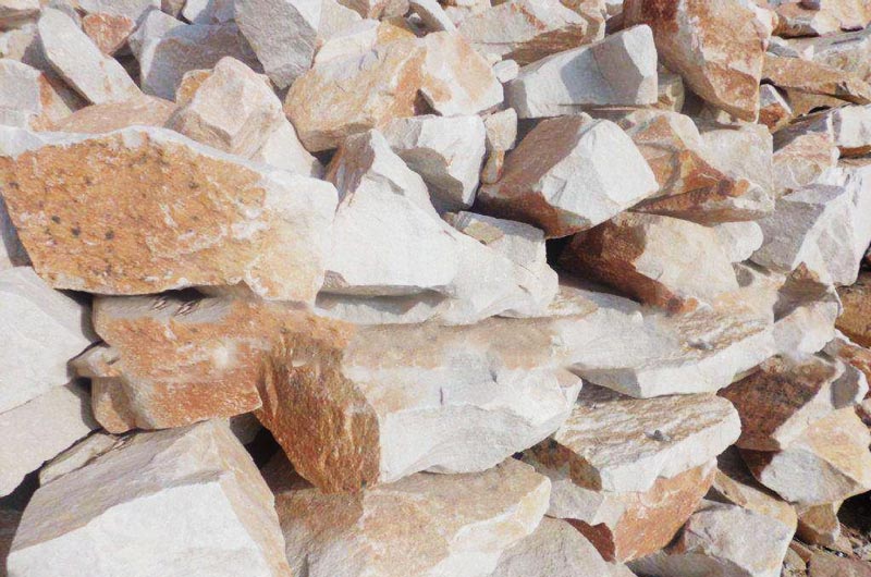 硅石礦加工設(shè)備|硅石整套加工設(shè)備都有哪些？