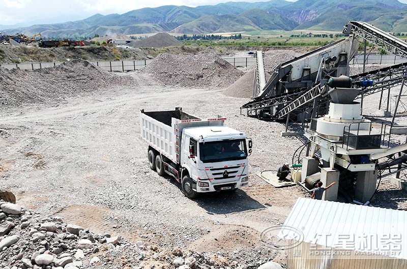 開(kāi)個(gè)小型機(jī)制砂場(chǎng)需要多少錢？需要購(gòu)買哪些機(jī)制砂機(jī)器？