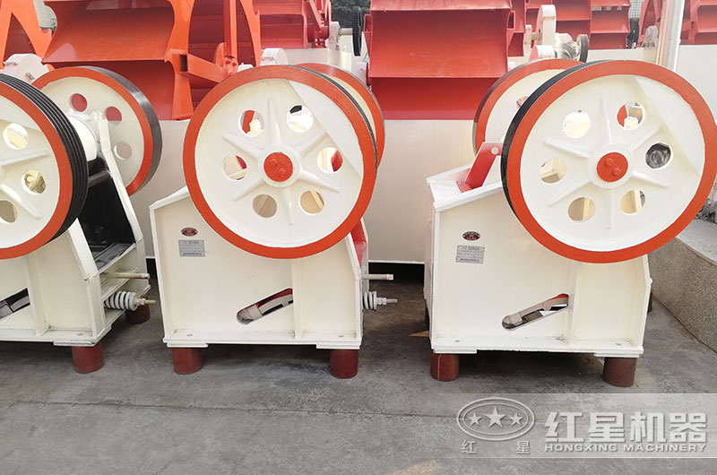 10-20噸小型石子破碎機多少錢？