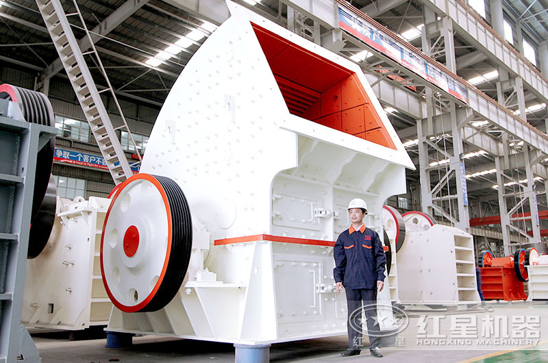 大型錘式破碎機(jī)的產(chǎn)量是多少？?jī)r(jià)格貴嗎？