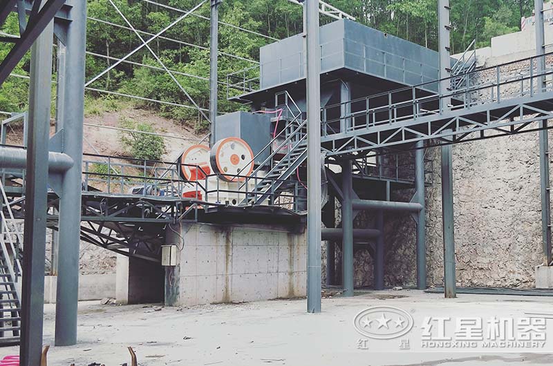 價(jià)格5萬(wàn)元小型碎石機(jī)設(shè)備都有哪些？