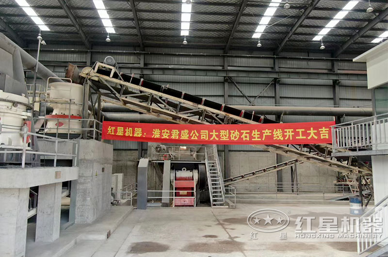 粉碎石頭的機(jī)器多少錢一臺(tái)？可以粉碎建筑垃圾嗎？