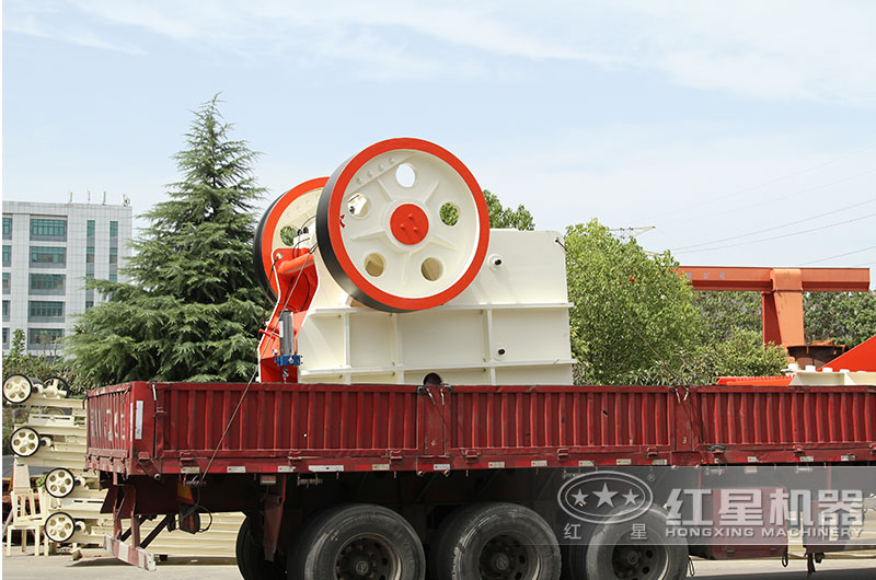 客戶訂購的顎破機發(fā)貨啦！