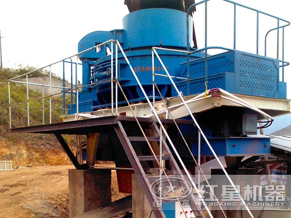 制砂機(jī)生產(chǎn)現(xiàn)場(chǎng)